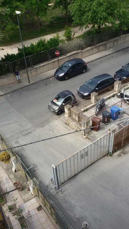 דירות סירקוזה Casa Fean - Posto Auto Riservato מראה חיצוני תמונה